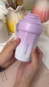 12oz/380mL Vacuum Tumbler Cute Kids Stainless Steel Water Bottle Handheld Straw Cup Hot and Cold Flask Christmas Gifts