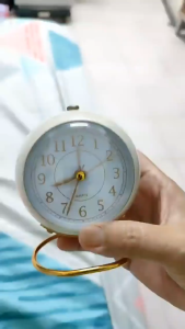 PRADO MALAYSIA Mini Vintage Alarm Clock Retro Gold Stand Globe Alarm Clock Simple Desktop Bedroom Watch Alarm Clock Jam Loceng 闹钟