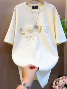 เสื้อยืดคอกลมแขนสั้นผู้หญิงฤดูใบไม้ผลิ 2025 สไตล์ใหม่ ทรงหลวม เสื้อผ้าทำงานสไตล์เกาหลี ลายหัวใจประดับเพชร สีขาว น้ำหนักเบา