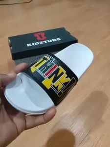 Sandal Anak Laki Laki Karet Slipper Slide Selop Slipon Jepit Karakter Warna Hitam Usia 6-10 Tahun-KIDZTUBS1706100224