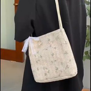 Tas Rajutan Casual: Tas Anyaman Jerami Wanita, Totebag Bahan Jerami, Tas Bahu Fashion