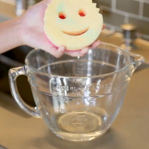 Scrub Mommy  ฟองน้ำอเนกประสงค์ แพค 3 ชิ้น นำเข้าจากอเมริกา ฟองน้ำหน้ายิ้ม สำหรับทำความสะอาด  (แพค 3 ชิ้น/Pack 3) [พร้อมส่ง]