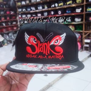 topi snapback pria