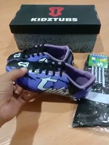 KIDZTUBS Sepatu Bola Anak Paket Komplit Sepatu Bola Tas Skin Deker Kaos Kaki Usia 6-10 Tahun Size 28 29 30 31 32 33 34 35 36 37 KDZ1718123024