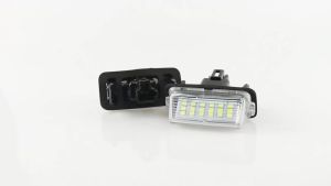 2x For Toyota Auris Avensis Avalon Camry Corolla Highlander Noah Prius Voxy Esquire LED License Number Plate Light Car Rear Lamp