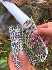 Roof Gutter Guard Leaf Filter Gutter Strainer Gutter Downspout Protector Stops Blockage Leaf Drains