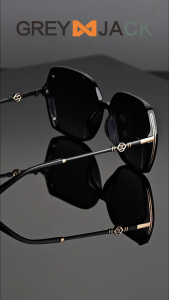 Grey Jack Kacamata Hitam Sunglasses Polarized Model Kotak TR+Alloy Ringan Fashionble Wanita 3059