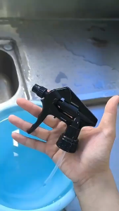 2pcs Replacement Spray Bottle Trigger Nozzle Plastic Irrigation Spray Head Window Cleaning Supplies