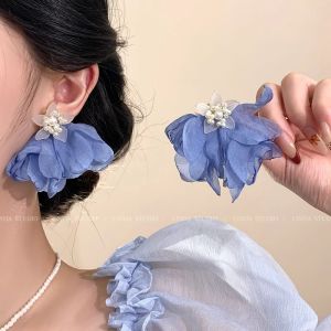 ต่างหูไข่มุกสีน้ำเงิน ต่างหูดอกไม้ ดีไซน์เก๋ไก๋ ต่างหูสไตล์วันหยุด ต่างหูแฟชั่น ต่างหูสุดสง่างาม ต่างหูสุดสง่างาม
