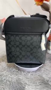 Coach 4010 Houston Flight Bag in Signature Canvas - ของแท้ 100% กระเป๋าสะพายข้าง, สีของเป็นสีกระเป๋าสะพาย ราคาที่สะดวกนั้น!