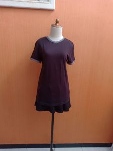 atasan kaos pria wanita hitam BERSHKA cewek cowok M lengan pendek santai