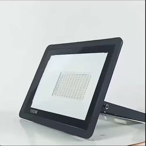 Lampu Sorot LED Tahan Air 200W Warna Ivory Tahan Guncangan IP68 untuk Lampu Tembak Luar Ruangan