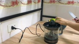 Máy Vắt Cam LocknLock EJJ236 (700ml) 40W - Hàng chính hãng Bảo Hành 2 Năm