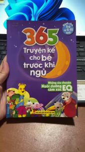 Sách - 365 Truyện Kể Cho Bé Trước Khi Ngủ - Những câu truyện nuôi dưỡng cảm xúc phát triển EQ