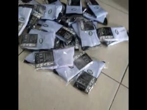 Kaos Kaki Anak Sekolah SD SMP SMA Hitam Putih