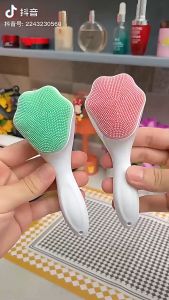 Cats paw silicone face wash brush Clean pores Cleanser Brush Soft hair face wash Tool Long handle makeup remover brush