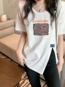 ผ้าฝ้ายVคอแขนสั้นเสื้อยืดผู้หญิง 2024 ฤดูร้อนมาถึงใหม่อินเทรนด์การออกแบบMinority Opinion Overheadสั้น