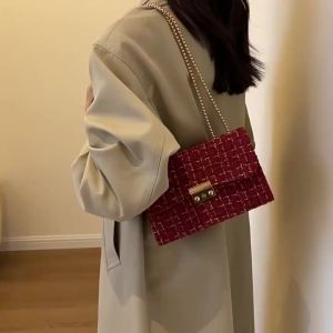 Ốp lưng điện thoại cho iPhone 12 13 14 15 16 17 18 19 20 21 22 23 24 25 26 27 28 29 30 31 32 33 34 35 36 37 38 39 40 41 42 43 44 45 46 47 48 49 50