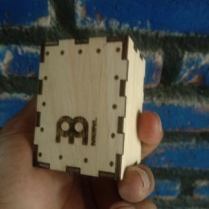 cajon maracas shaker bentuk cajonkecrekanmarakas
