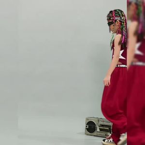 ชุดเต้นแจ๊สสำหรับเด็กผู้หญิง ชุดการแสดงเต้นรำสตรีทฤดูร้อน ชุดฮิปฮอปสำหรับเด็กผู้หญิง jazz ชุดแฟชั่นโชว์สำหรับเด็กผู้หญิง 3.10