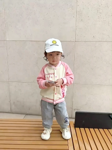 Kids Fleece Jacket Spring/Autumn/Winter Style Warm Long Sleeve Cardigan Soft & Comfortable Safe for Children