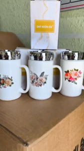Ly sứ nắp gương soi nhiều hình