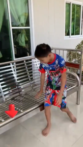 【2 ใน 1】โซฟาเตียงพับสแตนเลส เตียงพับ สแตนเลส304 เตียงนอน ม้านั่งกลางแจ้ง เก้าอี้สแตนเลส ปรับเป็นเตียงได้ สแตนเลสแท้ ม้าน