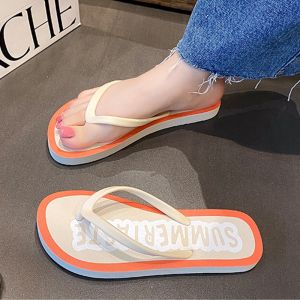 2025 Summer New Thick Bottomed Sandals Womens Fashionable Beachside Flip Flops Casual Daily Wear PVC Material Flat Heel