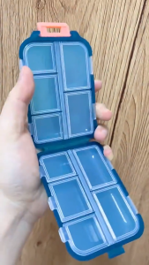 New Compact Multi-Compartment Storage Box with Clear Lid and Secure Lock Folding box Mini Storage Boxes Portable small box Multi-grid small storage box Small items storage box