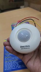 CÔNG TẮC CẢM ỨNG GẮN NỔI TRẦN - TRÒN DC168A