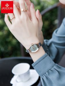 Ladies Quartz Wristwatch Fashionable Square Leather Strap Korean Style Barrel Shape Waterproof 30M Mineral Strengthened Glass