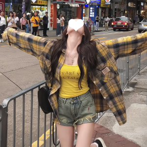 Áo Sơ Mi Nữ Tay Dài Màu Vàng Kẻ Caro Dáng Rộng Cổ Polo Phong Cách Retro Mùa Thu 2025 Thoải Mái Đa Năng Áo Khoác Ngoài