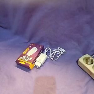 R42 ORIGINAL ADAPTOR V-GEN VGEN 5V 3A 20W PD USB MINI DUAL QC POWER CHARGER USB A TIPE TYPE C PD