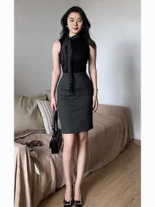 French Elegant Sleeveless Mid-Length Vest And Skirt Set with Half High Collar Elastic Slim Fit Bodycon Black Two-Piece Suit