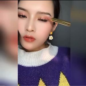 Zvev ปากกาอายแชโดว์ ไฮไลท์ กลิตเตอร์ สีสวย ติดทน กันน้ำY0134