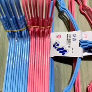 Combo 20 Móc Treo Quần Áo Bằng Sắt Bọc Nhựa PVC Cao Cấp Dài 40Cm Chống Phái Màu Biến Dạng