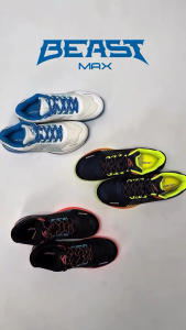 KING OF DRIBBLE Sepatu Badminton/Bulu Tangkis Hundred Beast Max HBFS-4M111-5