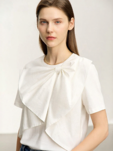 AMII | Age-reducing Bow Crew Neck Short Sleeve T-shirt Casual