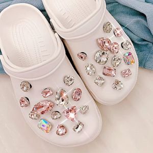 Fashion Shoe Charms Set Accessories Hole Shoe Buckle Summer Colored Diamond Crystal Diamond DIY Shoes Decorations for Bogg Bag