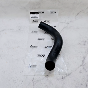 HOSE SELANG RADIATOR ATAS PENDEK MITSUBISHI TRITON ALL NEW HDX 2.5 2500CC 2015-2023 1370A963