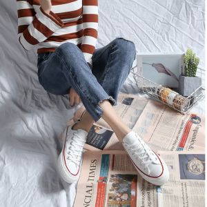 Korean Style Women's Internet Celebrity Shoes: Lightweight Canvas Sneakers & Couples Casual Footwear