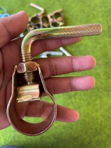 KLEM EGREK BESI PENYAMBUNG PIPA EGREK