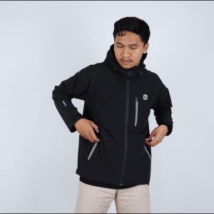Mengenal Desain Maveric Zarventure dan Jaket Outdoor Hiking Berkualitas Tinggi