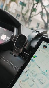 MCDODO CM722 UNIVERSAL CAR PHONE HOLDER