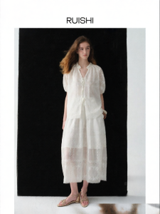 epoque de rueen | Floral Shadow Lightweight Set Tencel Blend Heavy Embroidery Women