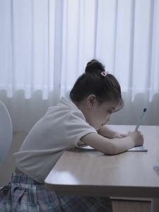 MPRINCE | Smart Posture Correction Device for Children Anti-Myopia Reminder
