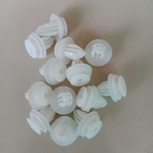 KANCING KLIP DOORTRIM PINTU MOBIL TOYOTA