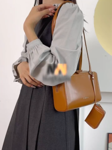 Mingxiannu Niche Underarm Bag Simple Shoulder Commuter Bag Retro Portable Bowling Bag Shoulder bag