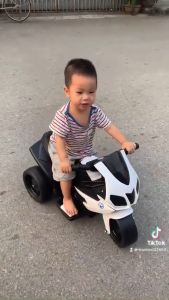 [Hoàn tiền 10%]Xe Máy Điện trẻ em - xe điện trẻ em cao cấp có nhạc đèn bàn chân ga