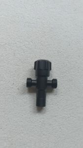 [VIENA] Stop Kran Closet Duduk T Keran Shower Cabang Jet Shower Kamar Mandi Hitam 3331